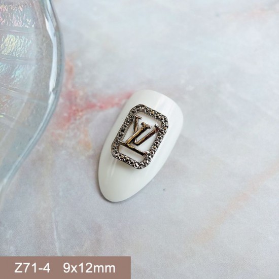 Z71-4   50pcs/lot LV Nail Art
